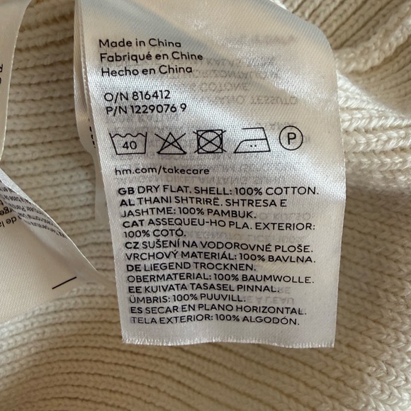 H&M Rib-knit Button-front Dress - Picture 3 of 4